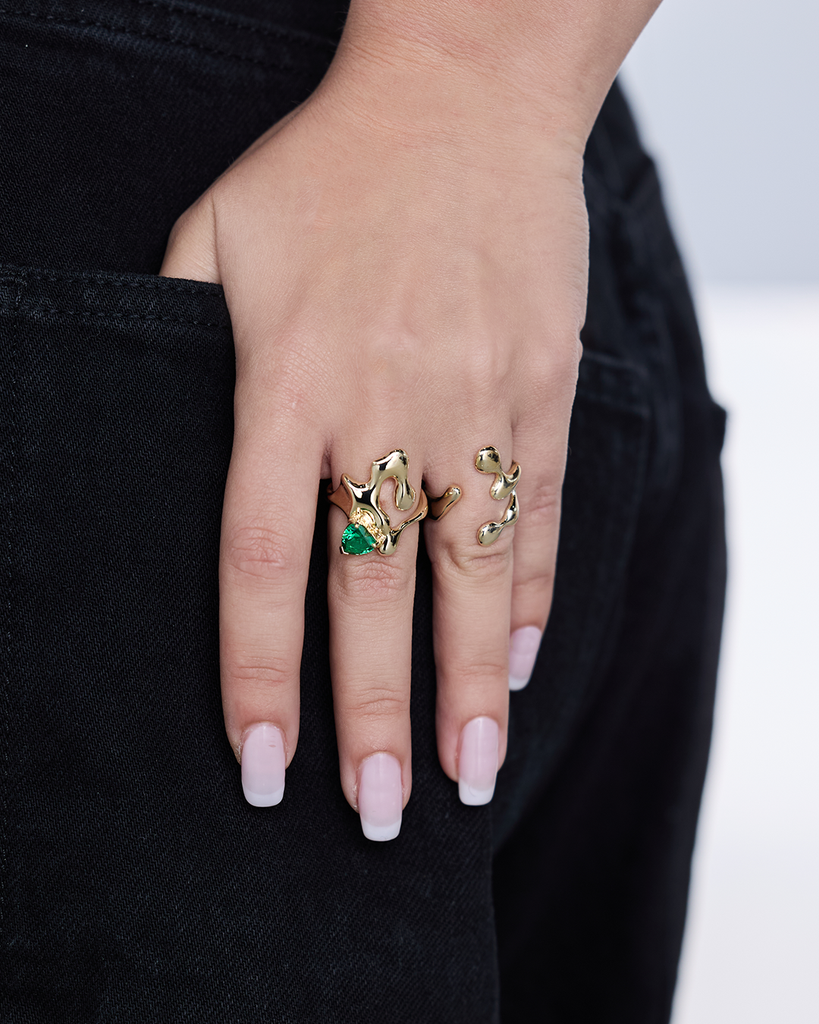 10K Gold Sedona Ring w Emerald