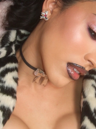 Bow Earring