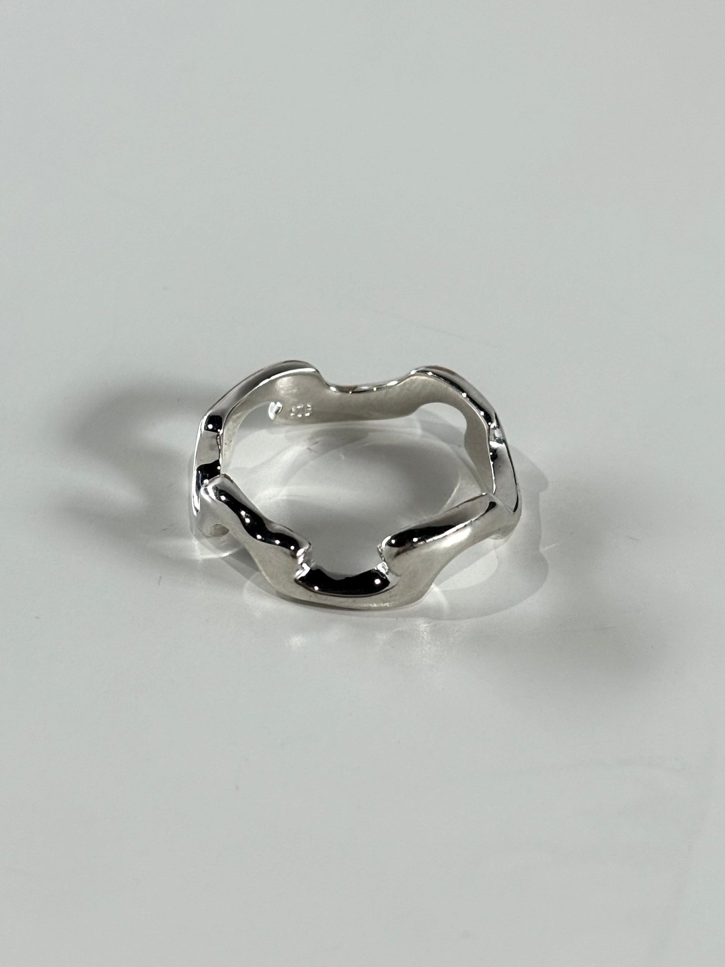 Ripple Ring