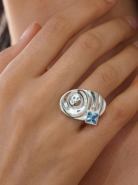 Oval Ring