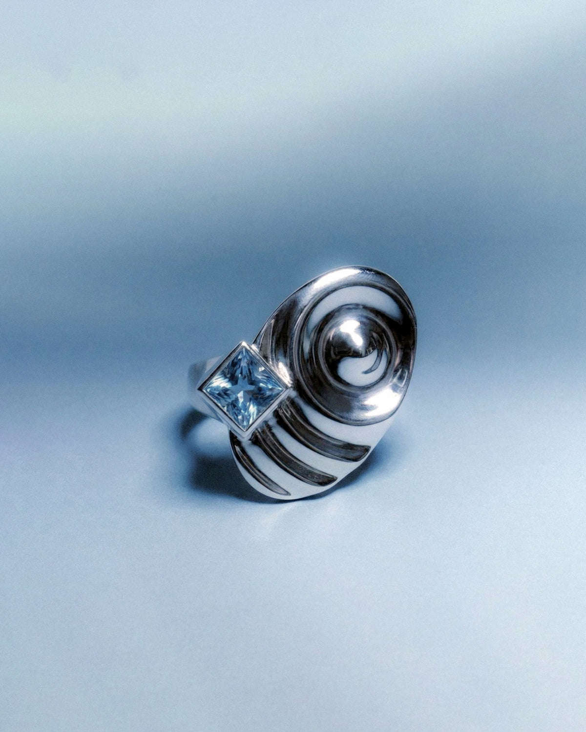 Oval Ring