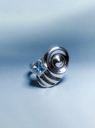 Oval Ring