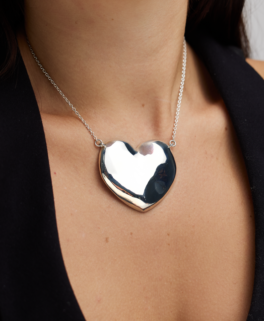 XL HEART NECKLACE