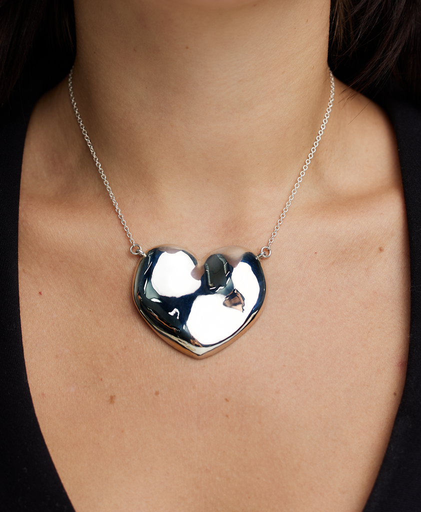 XL HEART NECKLACE